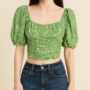 Abercrombie & Fitch Ruched Cropped Top, Smocking, Puff Sleeves Sz S